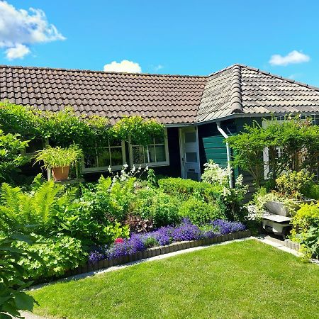 Holiday Home Canal View Alkmaar Esterno foto