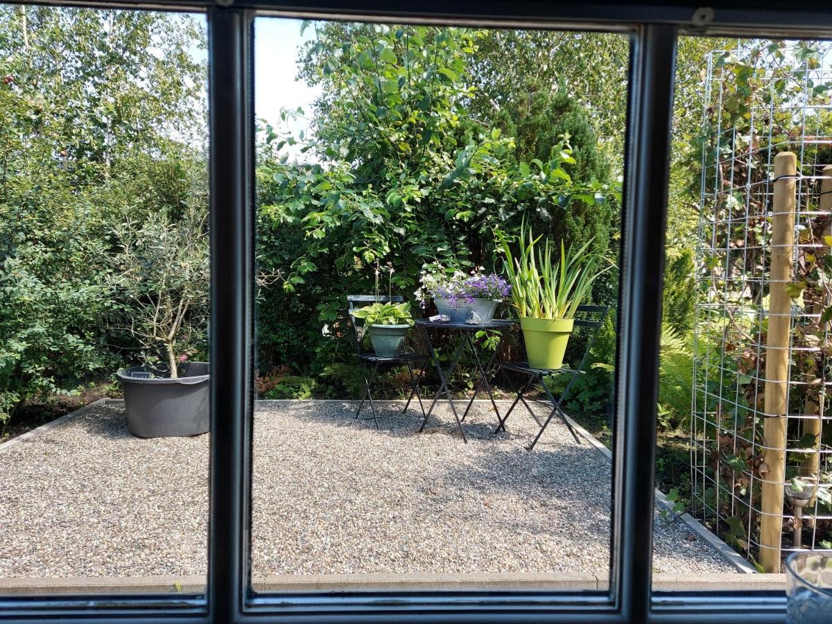Holiday Home Canal View Alkmaar Esterno foto